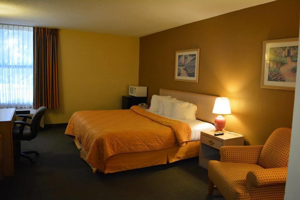 Quality Inn Near Six Flags St. Louis Pacific Eksteriør bilde